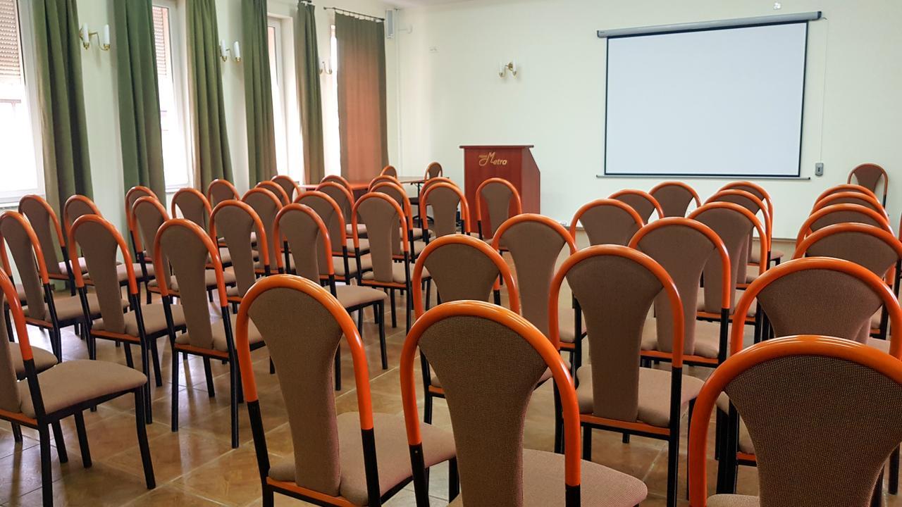 Hotel Metro קלודז'קו מראה חיצוני תמונה